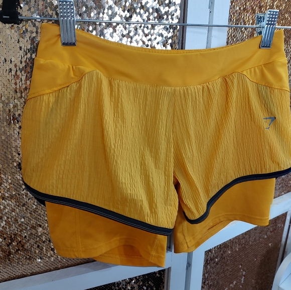 Women's Gymshark Speed Shorts XS yellow - Picture 4 of 11